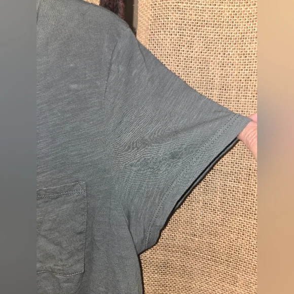 LOFT Vintage Soft Women's Green Top With Pocket Size Large - Picture 2 of 10